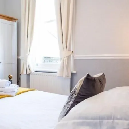 Bed & Breakfast Goodwin House